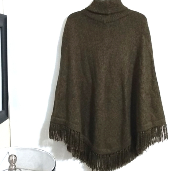 SUMAC DESIGN 100% PERUVIAN ALPACA PONCHO SWEATER  SIZE OS - Picture 10 of 11